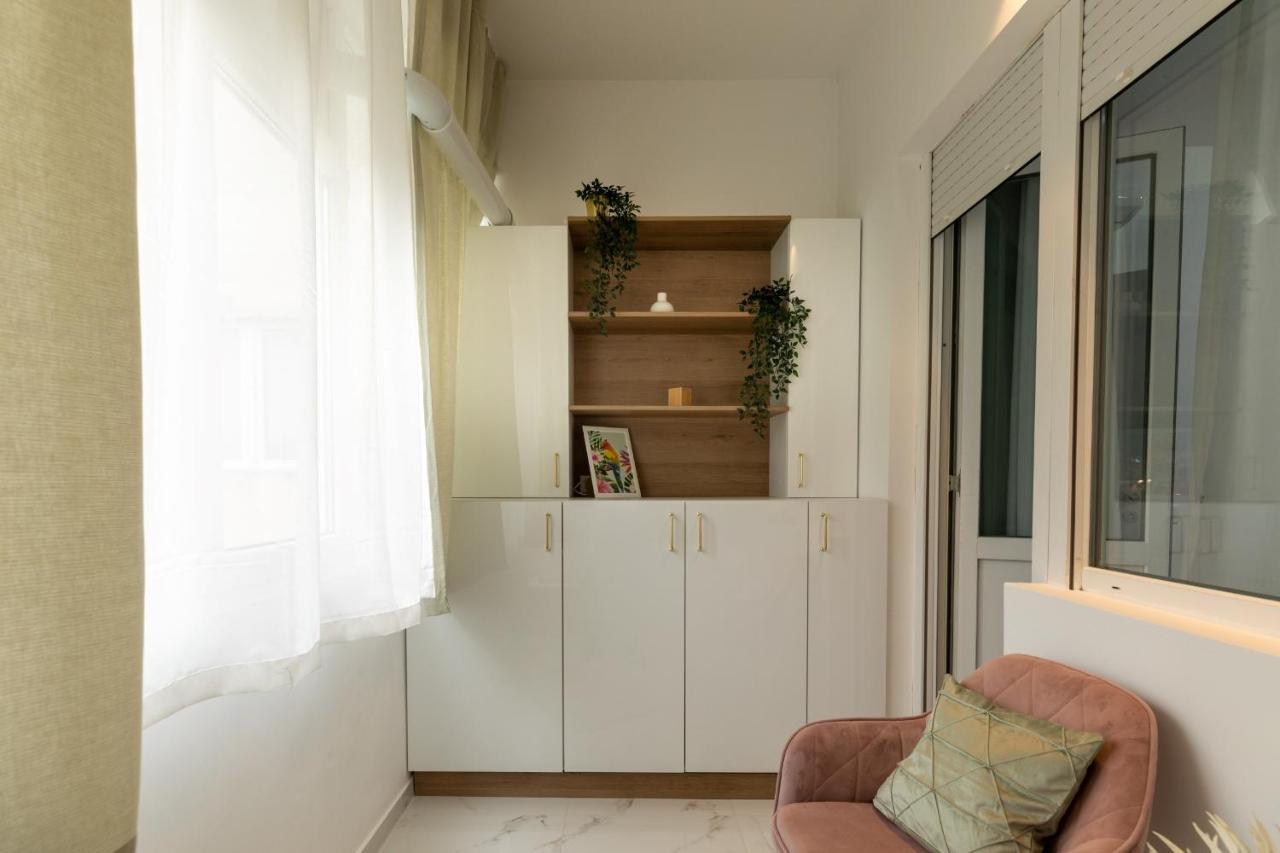 Dream - Prime Location 2br In Bucarest