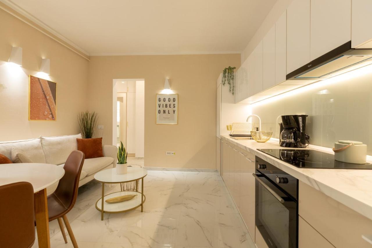 Dream - Prime Location 2br In Bucarest